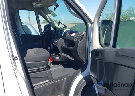 2019 Ram Promaster 2500 High Roof 159 Wb z USA, uszkodzony, nr VIN 3C6TRVDG8KE532511